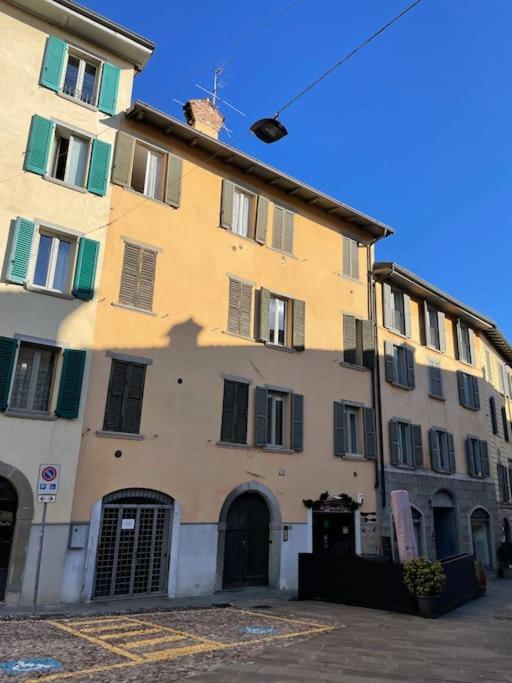 Accademia Love Apartamento Bérgamo Exterior foto